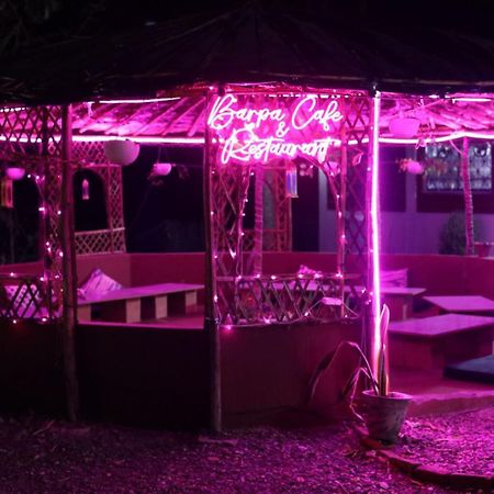 רישיקש The Roxxy Royal Resort מראה חיצוני תמונה