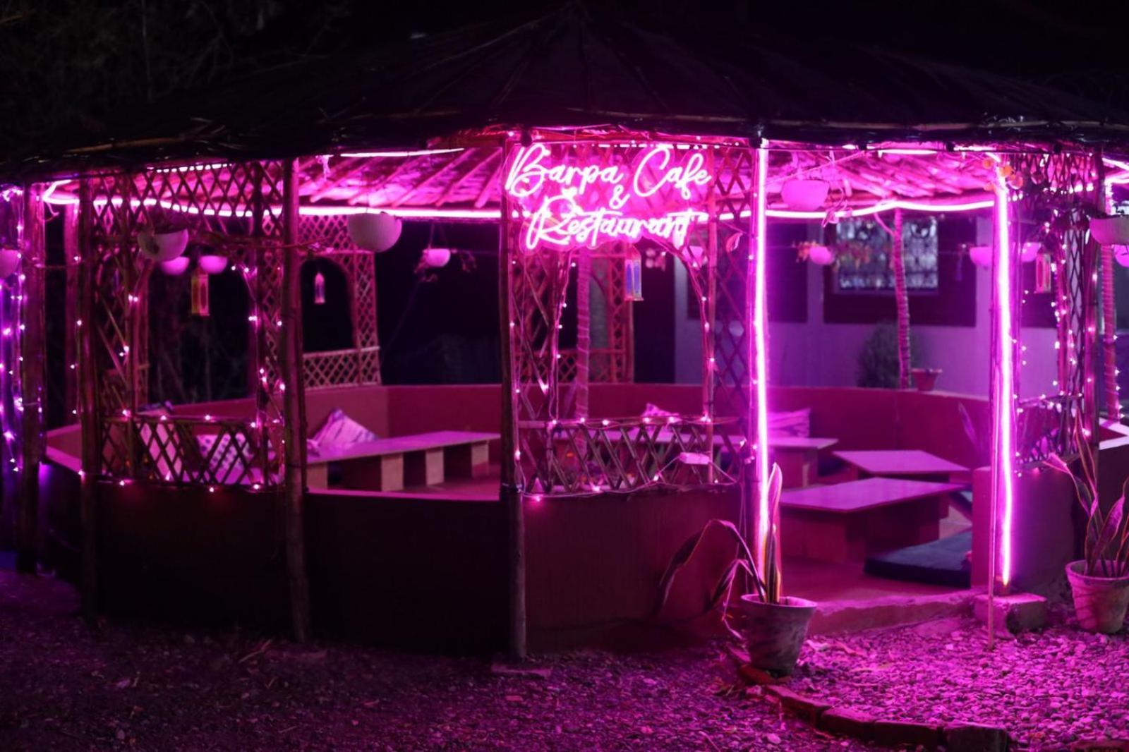 רישיקש The Roxxy Royal Resort מראה חיצוני תמונה